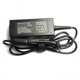 SAMSUNG 40W: 12V, 3.33A Laptop Ladegerät Netzteil